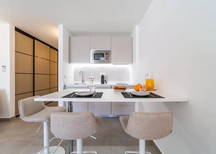 Downtown - Be By Hellovacations Albufeira